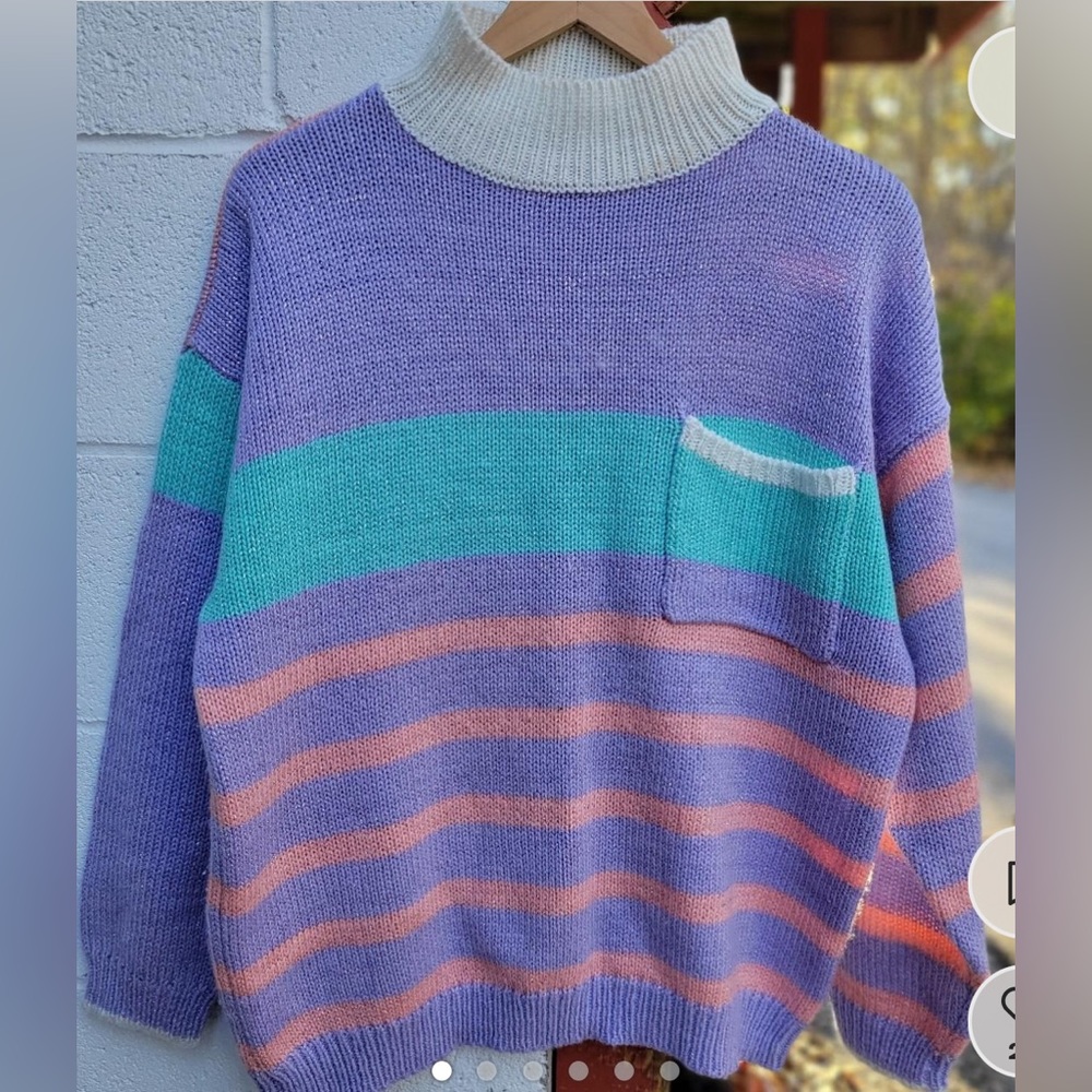 ~SOLD~ Vintage 90s striped sweater. Great condition. unisex L